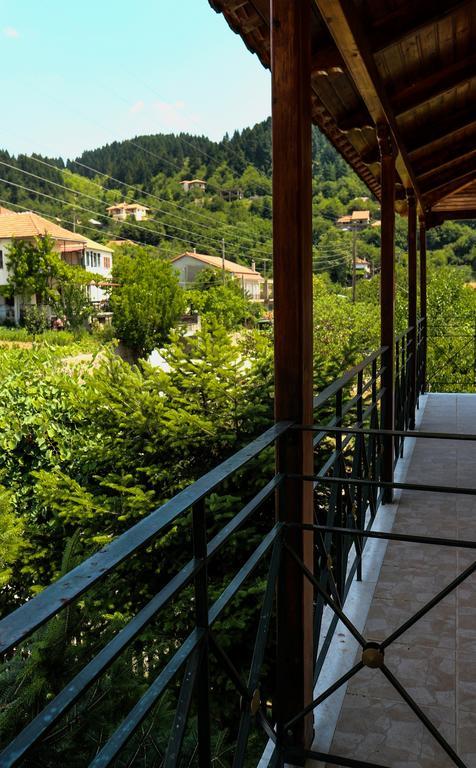 Hotel Elatofilito Athamanio Exteriér fotografie